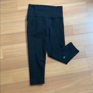 Ivivva black Capri leggings high waisted size 10
